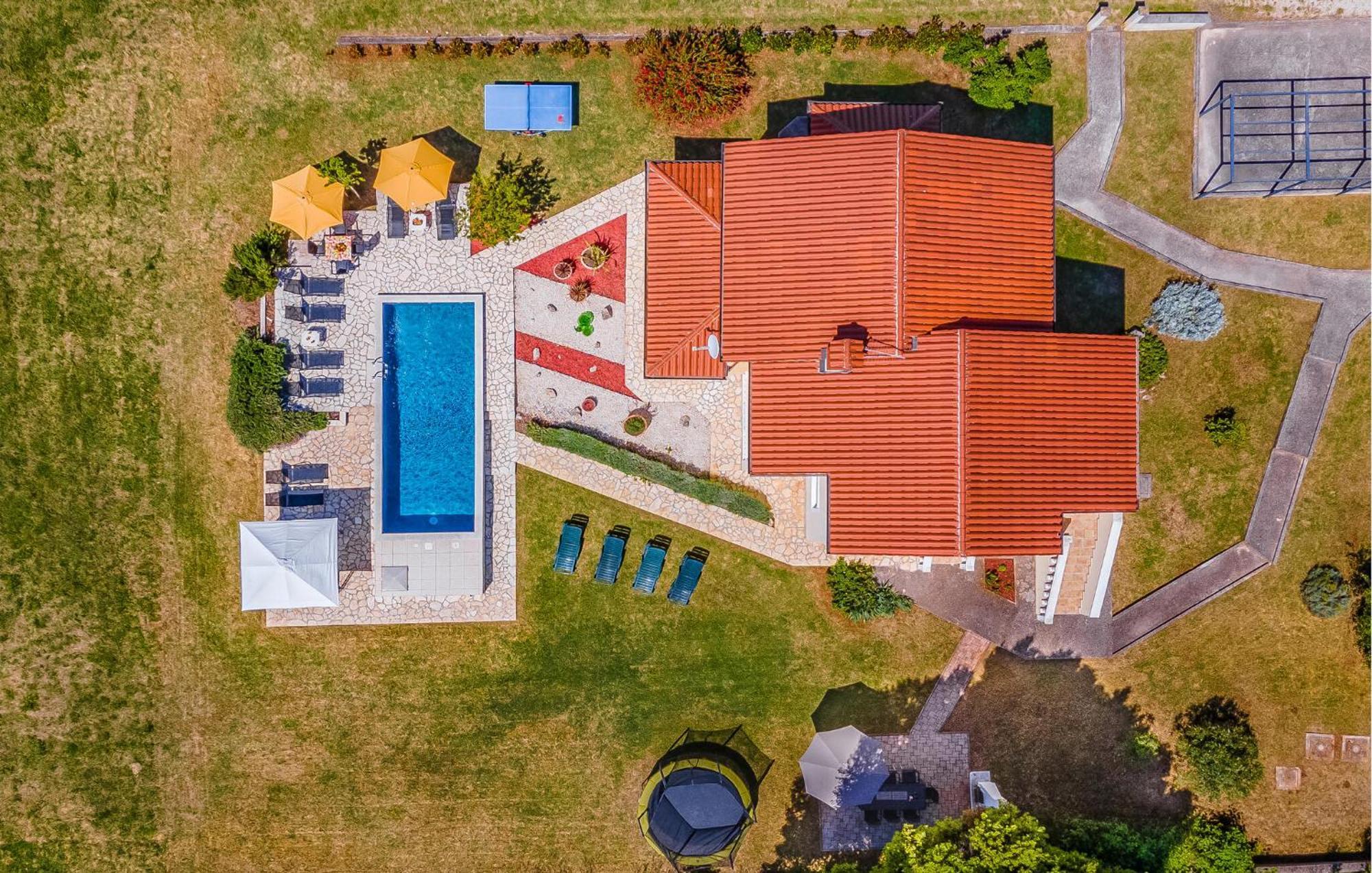 Amazing Home In Valtura Exterior photo
